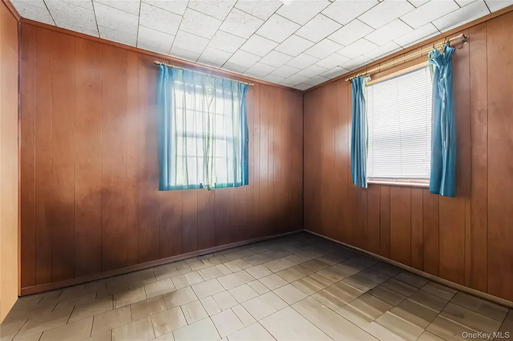 6209 Spencer Terrace Bronx NY 10471