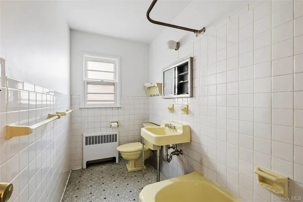 6209 Spencer Terrace Bronx NY 10471