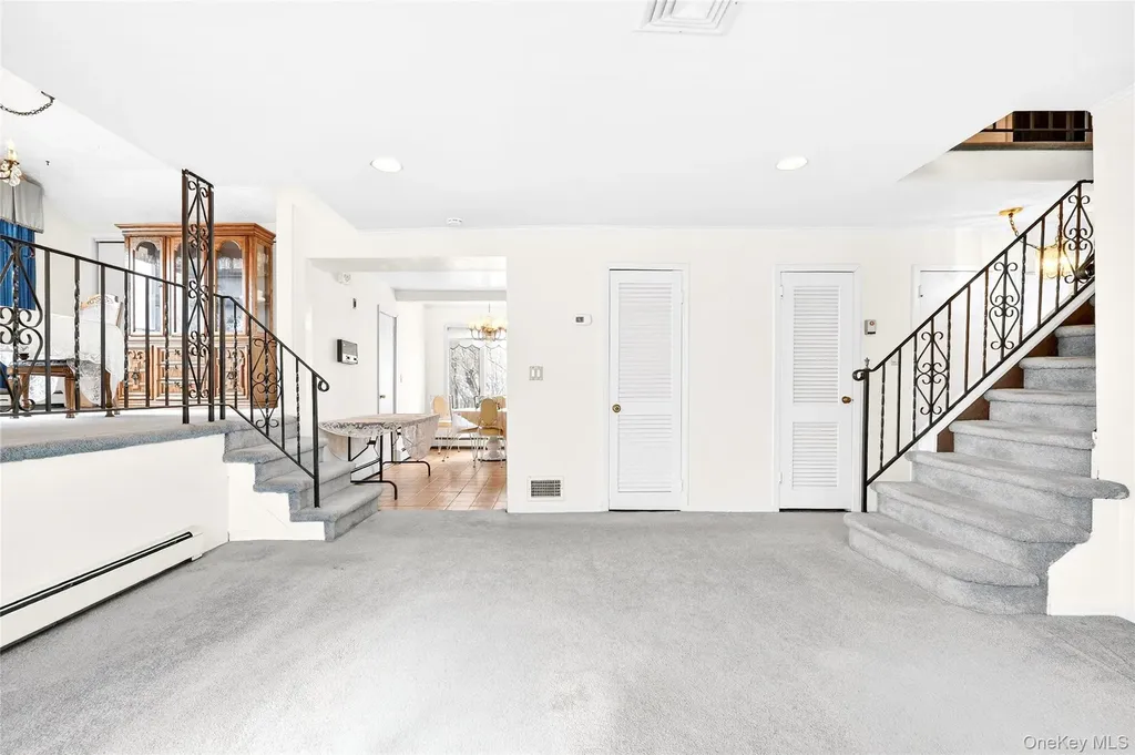 19 Indian Trail White Plains NY 10603