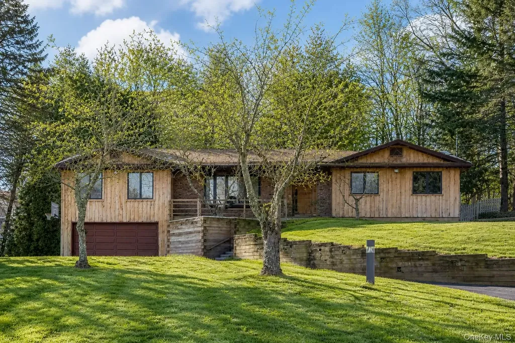 4 Hilltop Place Monsey NY 10952