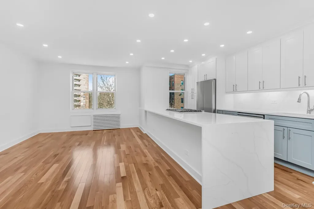 3901 Independence Avenue Bronx NY 10463