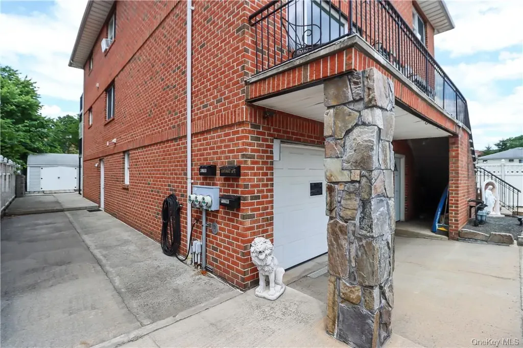 1078 Midland Avenue Bronxville NY 10708