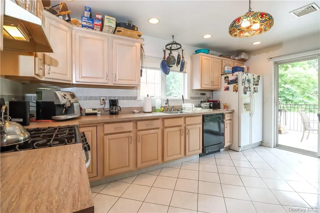 1078 Midland Avenue Bronxville NY 10708