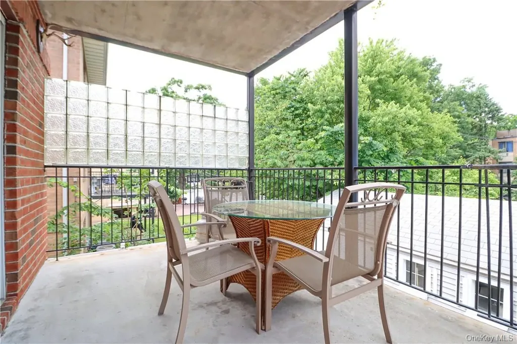 1078 Midland Avenue Bronxville NY 10708