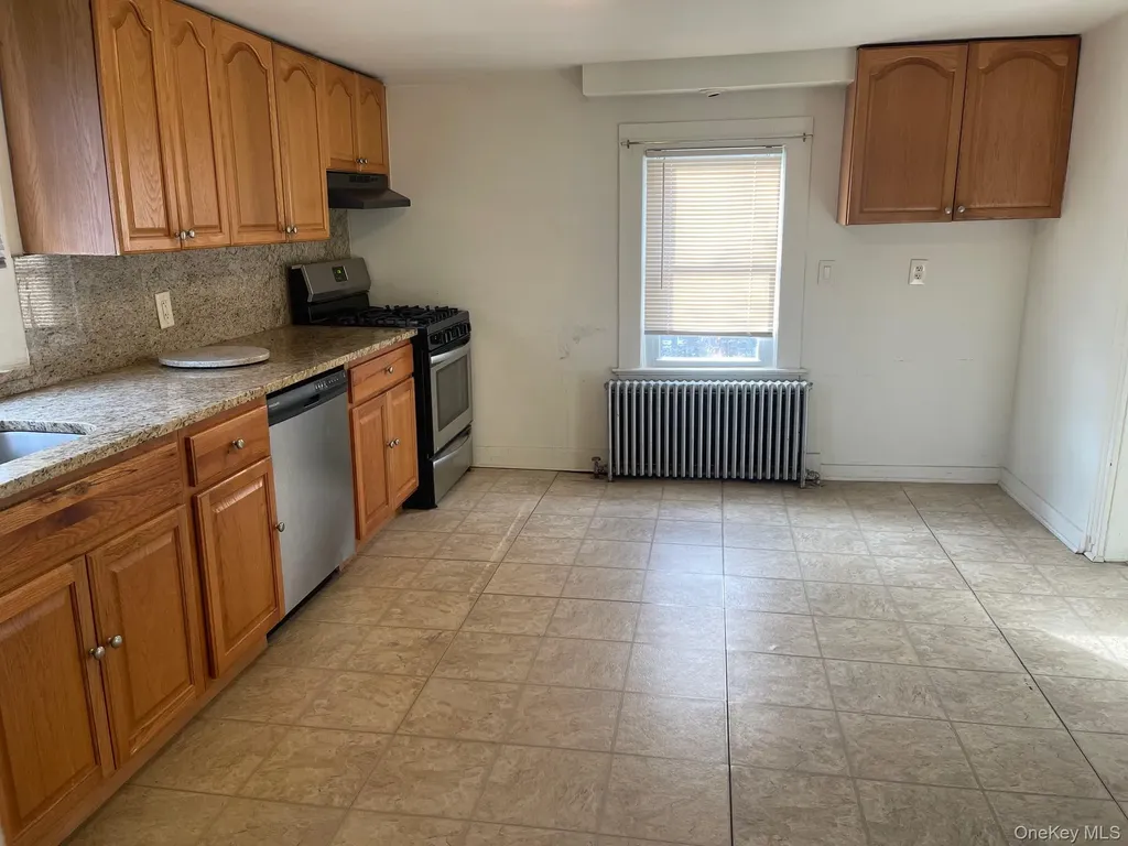 74 Academy Street Patchogue NY 11772