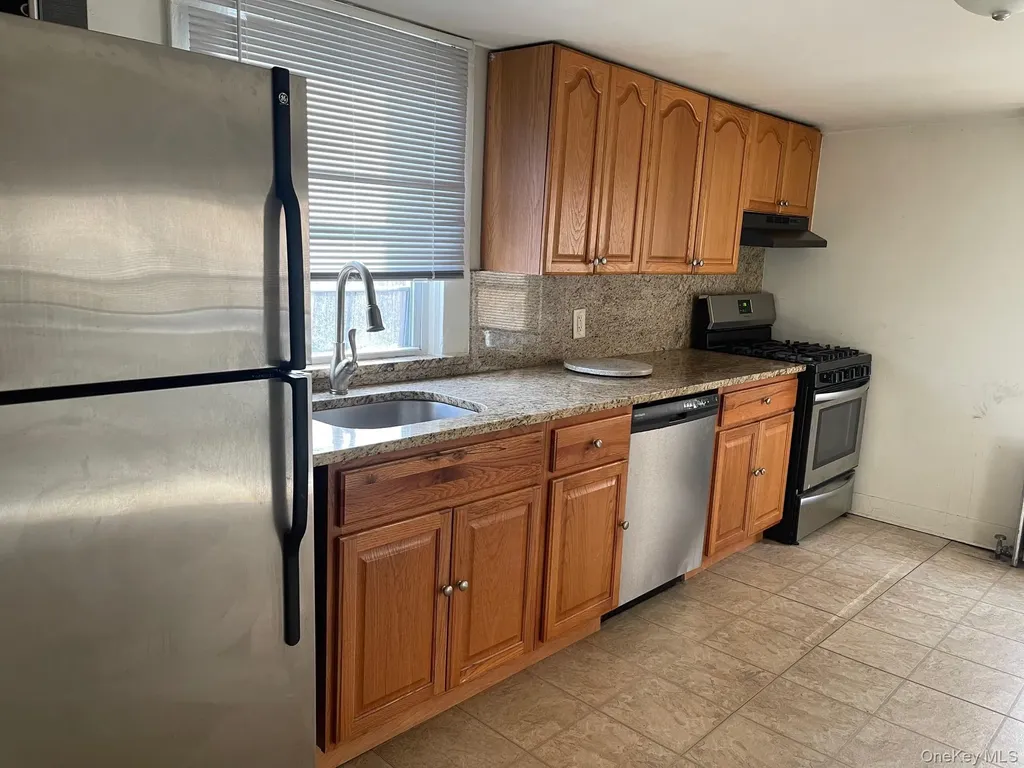 74 Academy Street Patchogue NY 11772