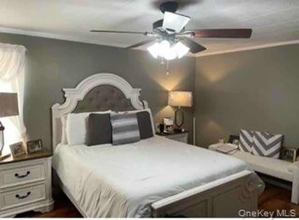 128 Brittany Terrace New Windsor NY 12575
