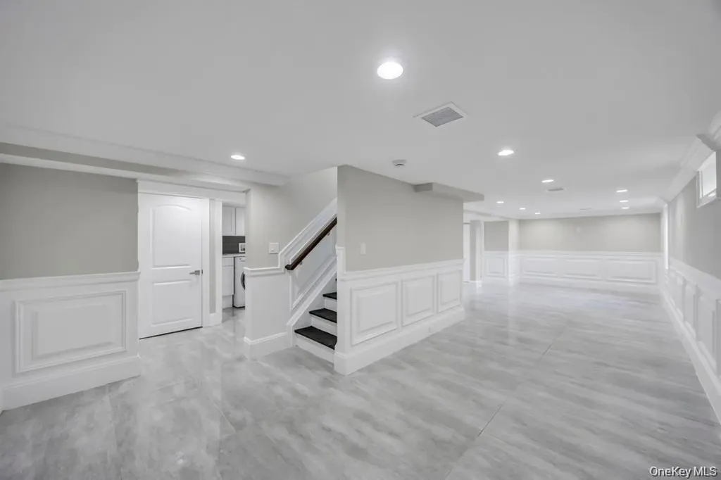 41 Perry Street Hempstead NY 11550