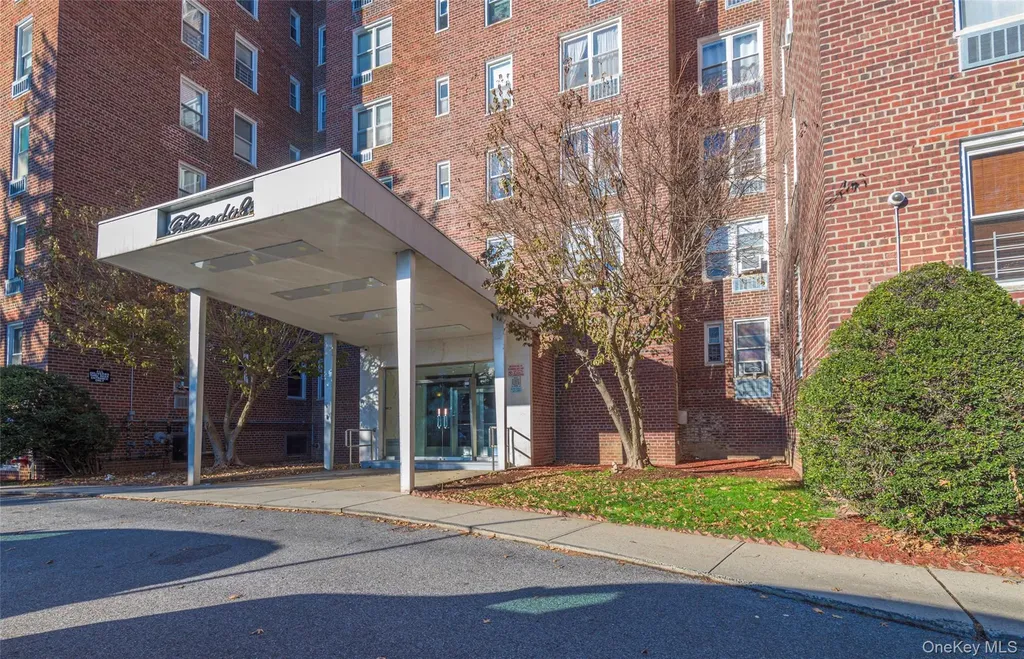 125 Bronx River Road Yonkers NY 10704