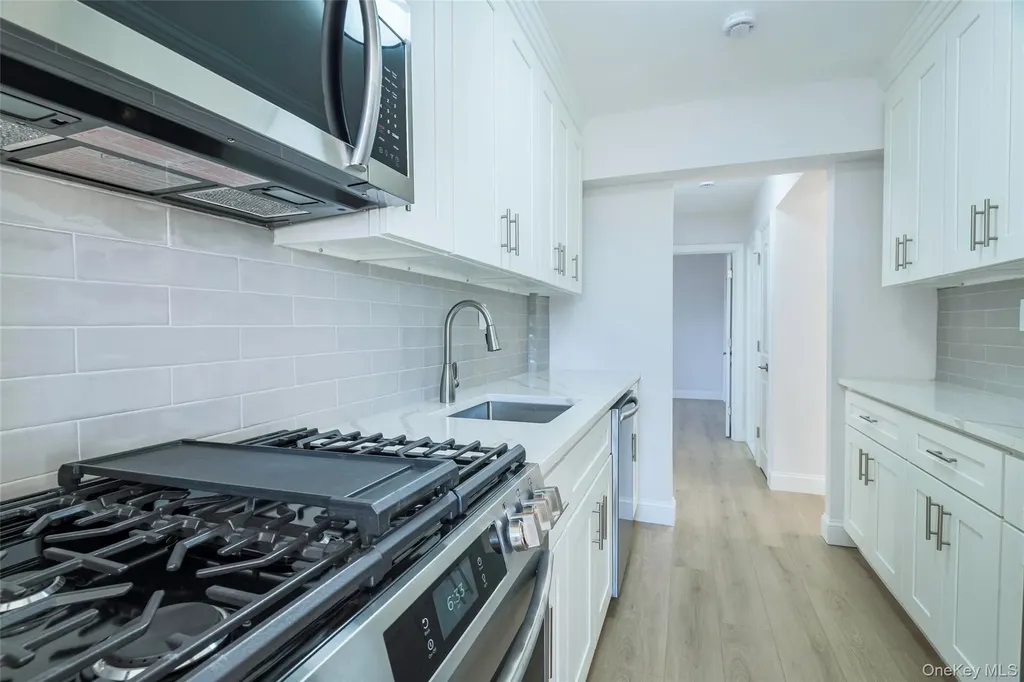 125 Bronx River Road Yonkers NY 10704