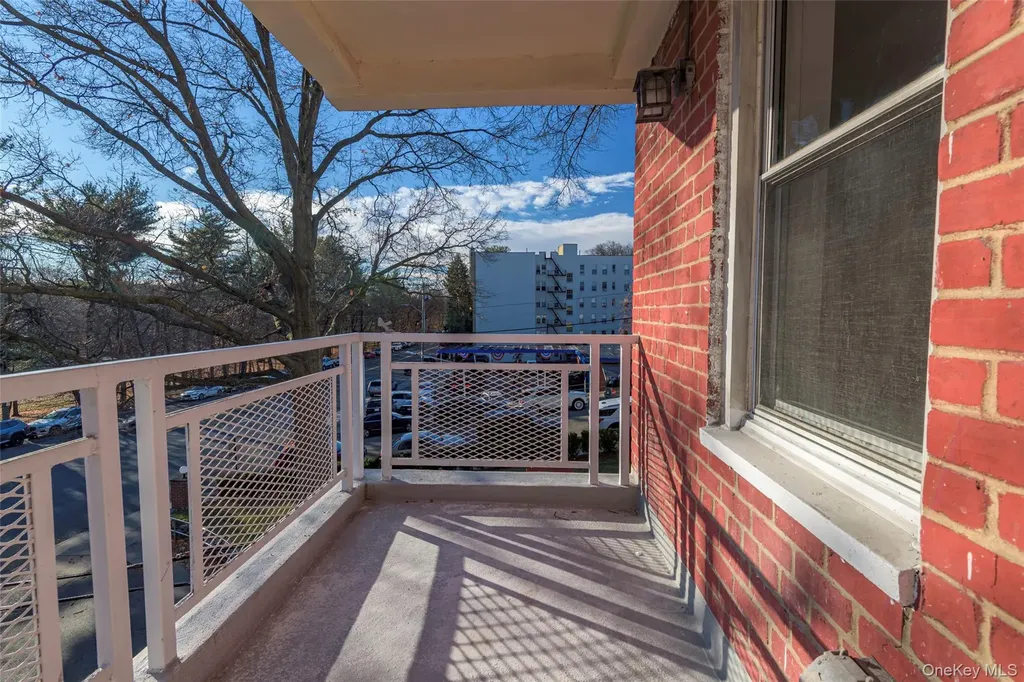 125 Bronx River Road Yonkers NY 10704