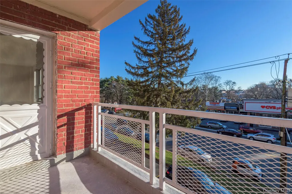 125 Bronx River Road Yonkers NY 10704