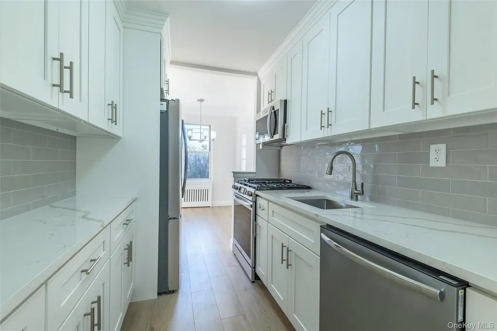 125 Bronx River Road Yonkers NY 10704