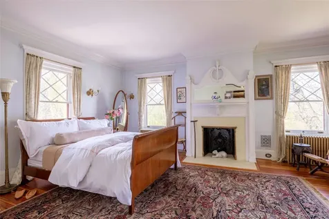 77 W Chestnut Street Kingston NY 12401