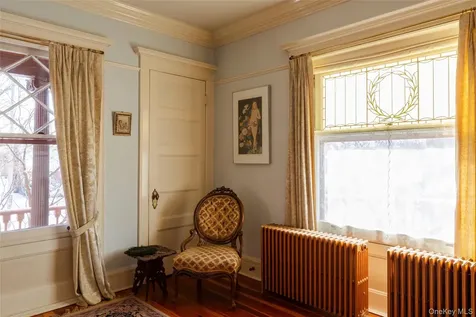 77 W Chestnut Street Kingston NY 12401
