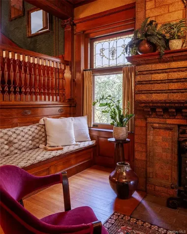 77 W Chestnut Street Kingston NY 12401