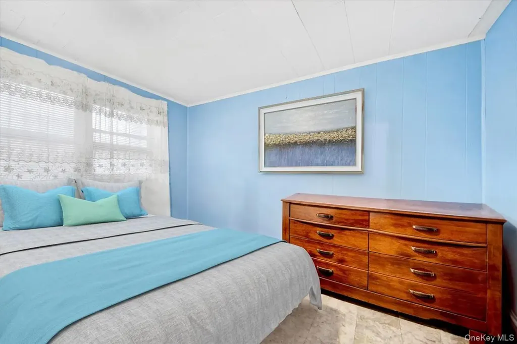 1241 Arnow Avenue Bronx NY 10469