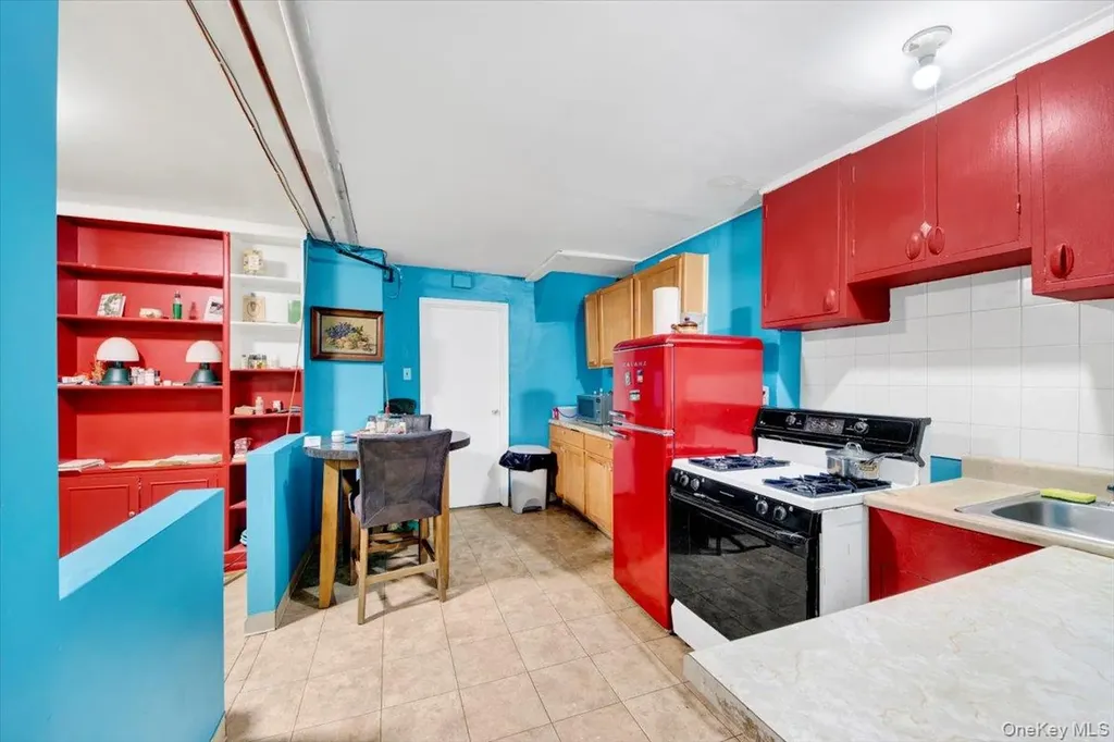 1241 Arnow Avenue Bronx NY 10469