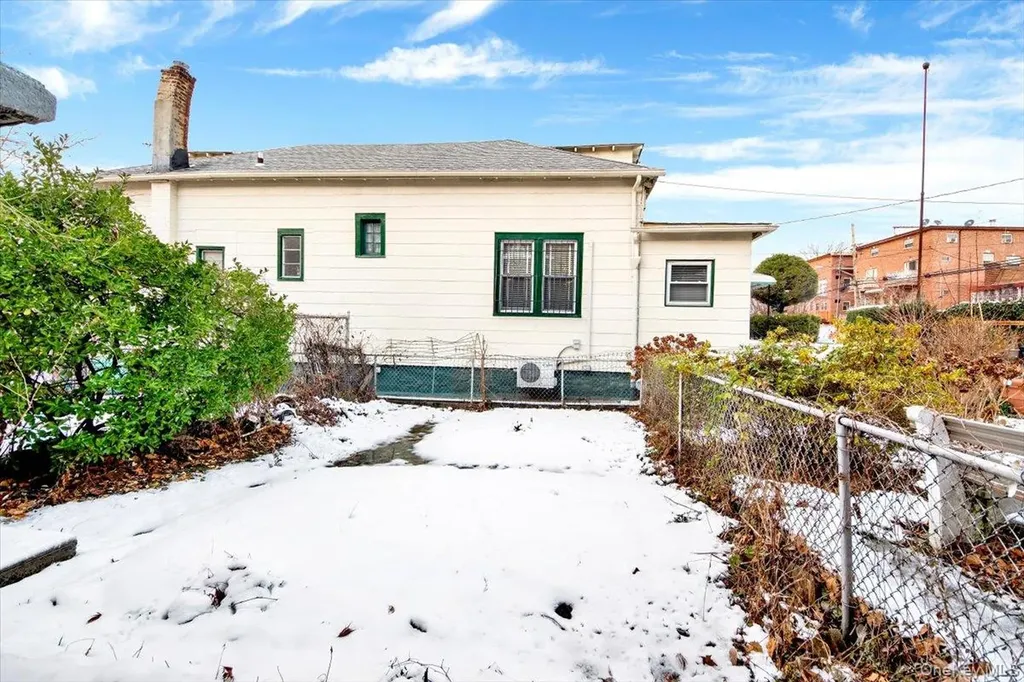 1241 Arnow Avenue Bronx NY 10469