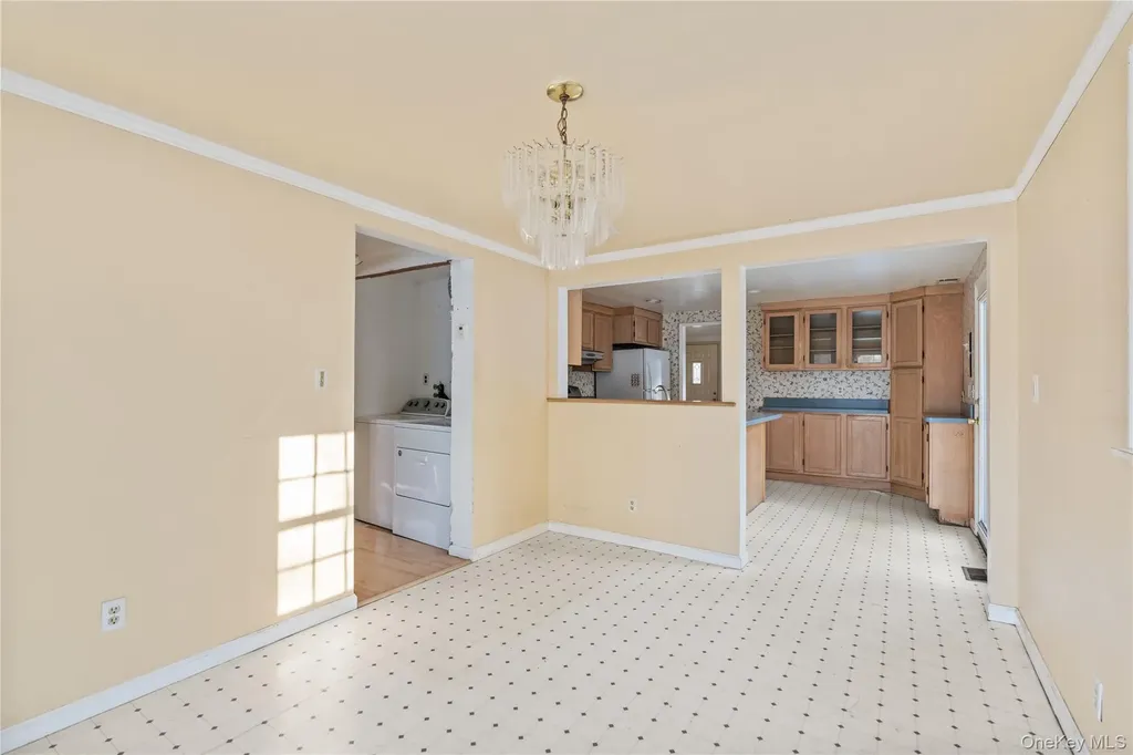 41 Hurd Avenue Garnerville NY 10923
