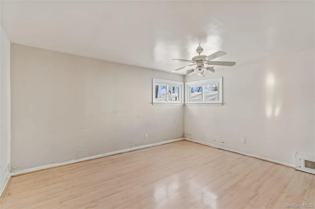 41 Hurd Avenue Garnerville NY 10923