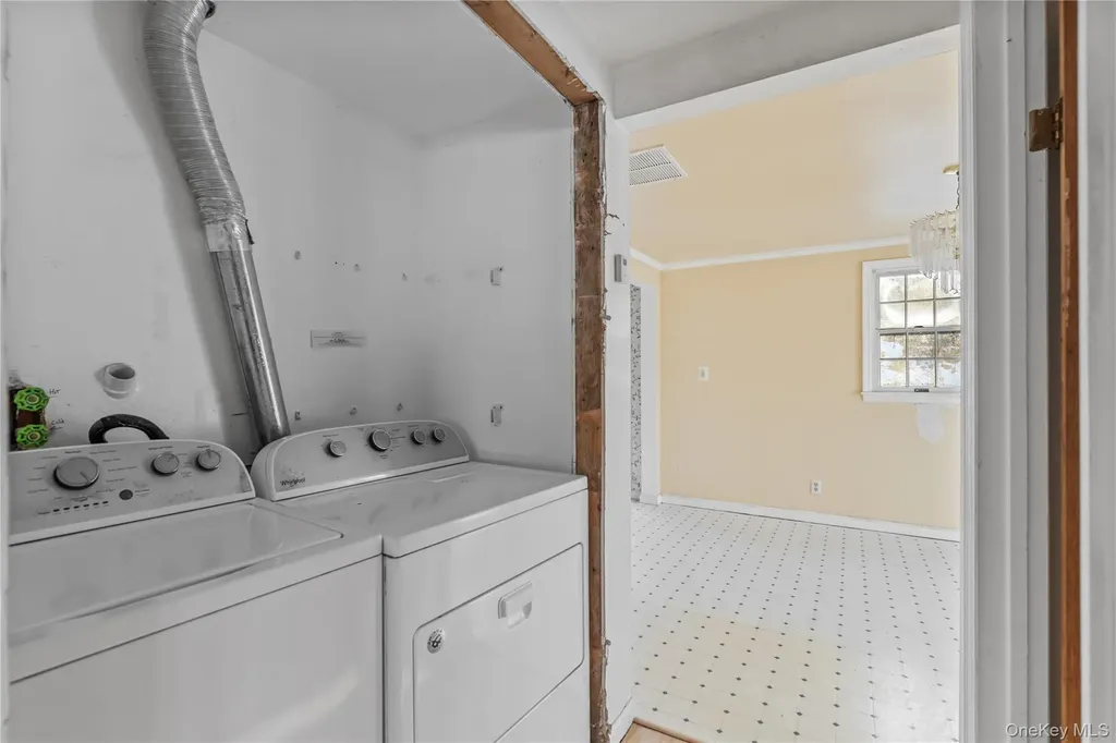 41 Hurd Avenue Garnerville NY 10923