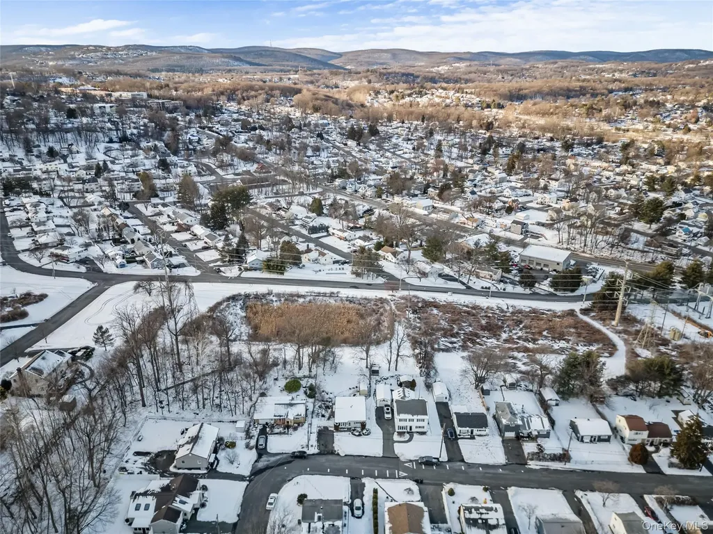 41 Hurd Avenue Garnerville NY 10923