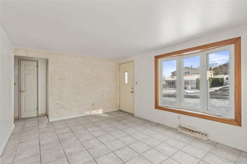 41 Hurd Avenue Garnerville NY 10923