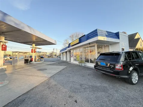 2 Front Street Hempstead NY 11550