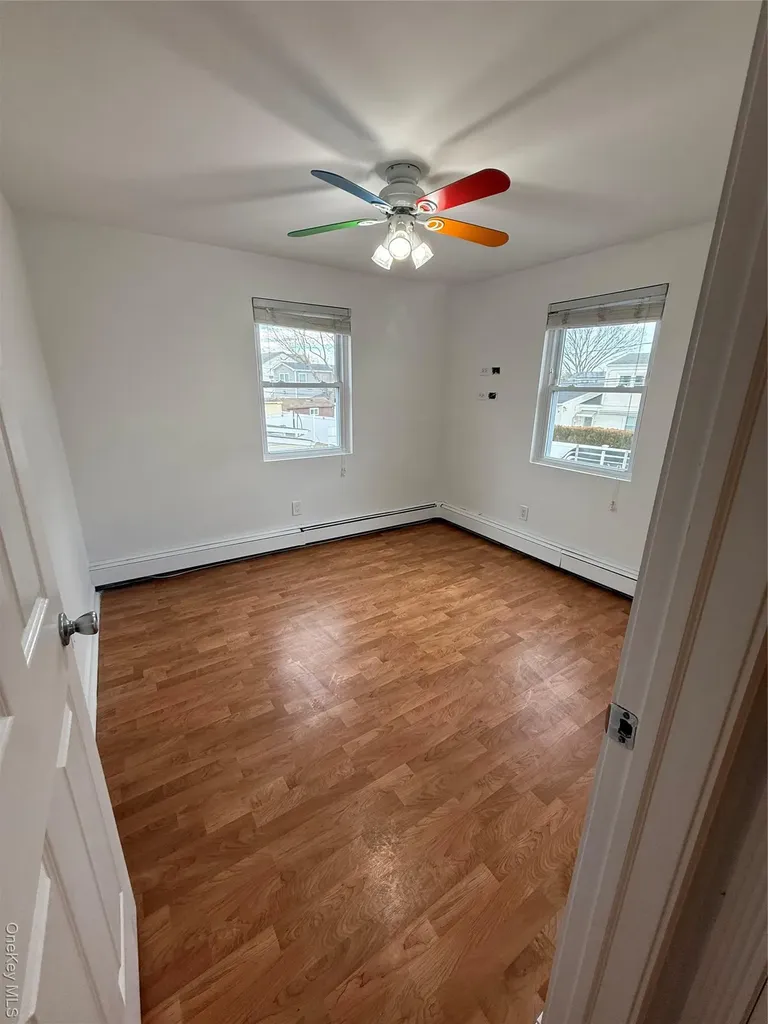 63 Anchor Lane Levittown NY 11756