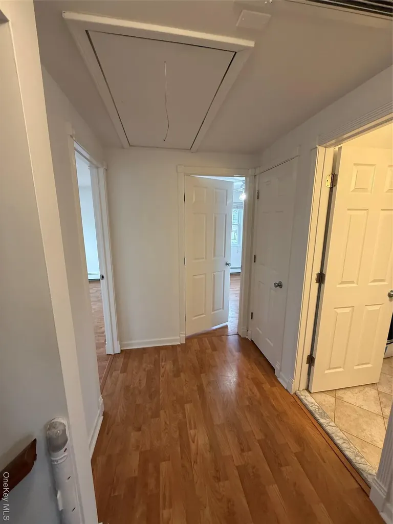 63 Anchor Lane Levittown NY 11756