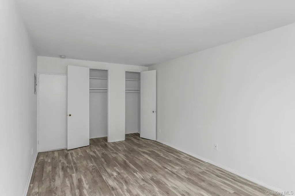 75 Noble Lynbrook NY 11563