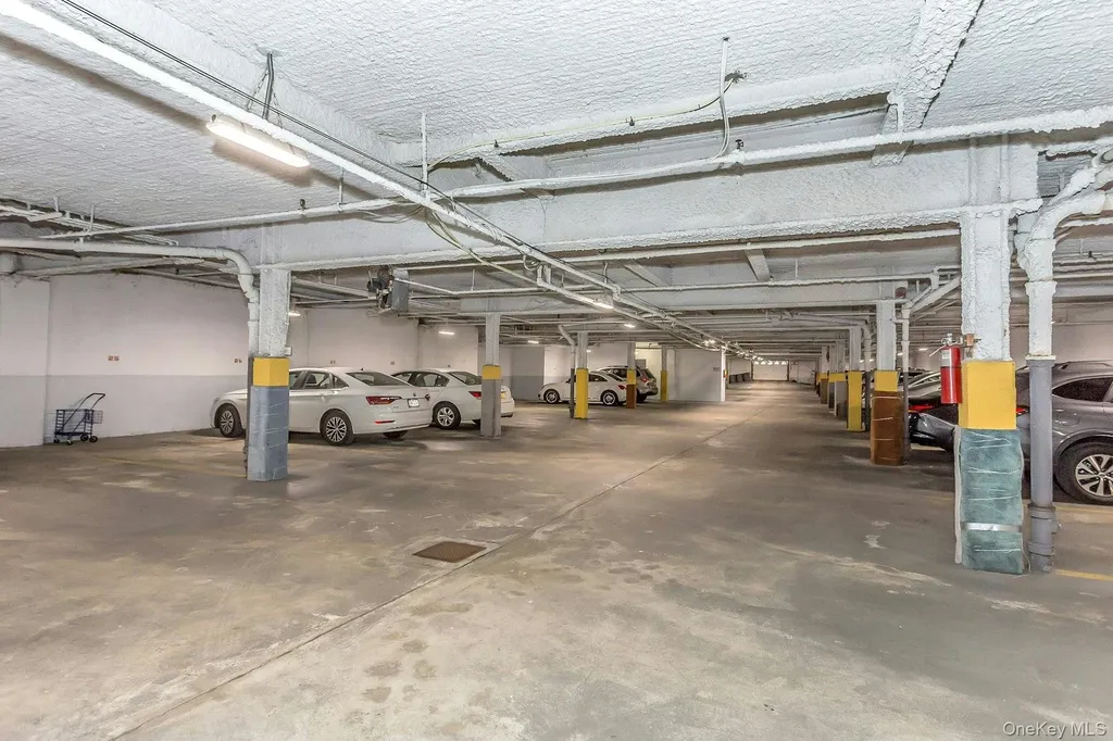 75 Noble Lynbrook NY 11563