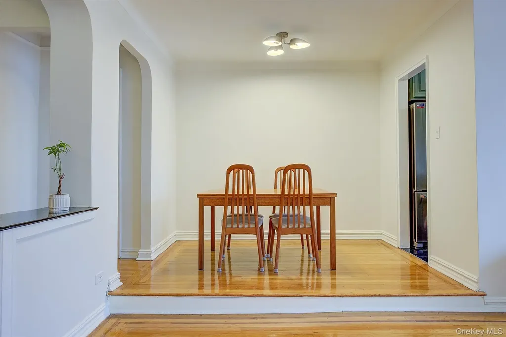 77-15 113th Street Forest Hills NY 11375