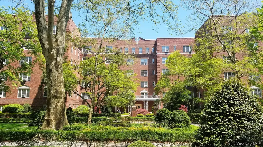 77-15 113th Street Forest Hills NY 11375
