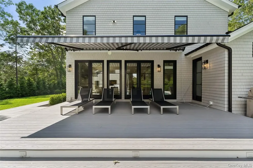 12 Old Main Road Quogue NY 11959