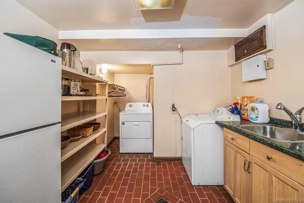 31 Puritan Avenue Forest Hills NY 11375