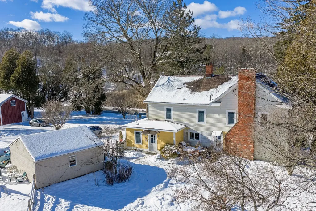 735 Route 311 Patterson NY 12563