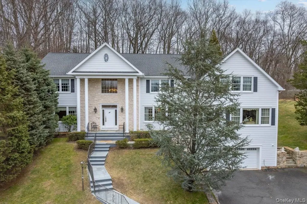 179 Sprain Road Scarsdale NY 10583