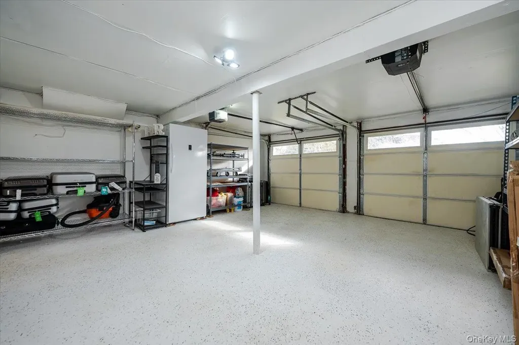 957 Cherrywood Drive Baldwin NY 11510