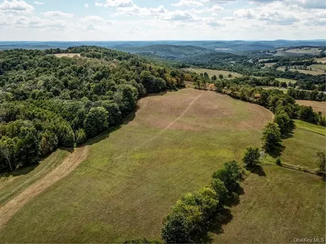04 Bauernfiend Road Callicoon NY 12723