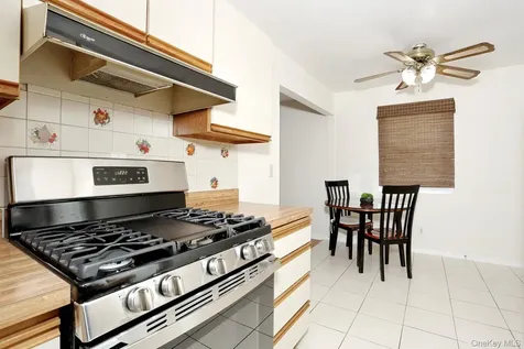 64 S Hillside Place Elmsford NY 10523