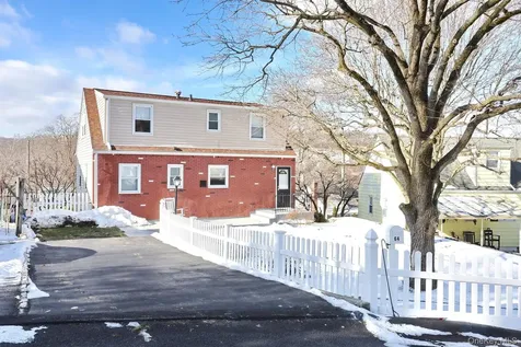 64 S Hillside Place Elmsford NY 10523