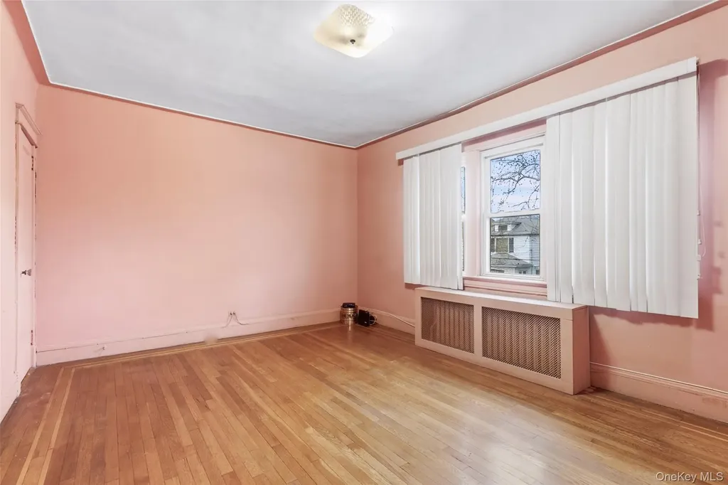1641 Hone Avenue Bronx NY 10461