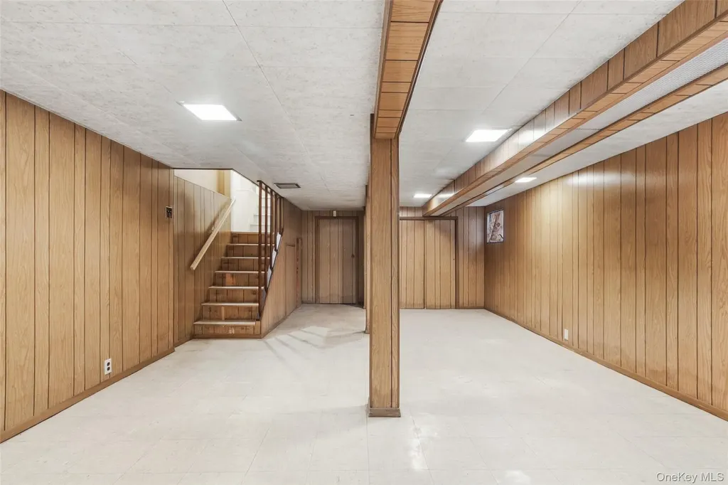 1641 Hone Avenue Bronx NY 10461