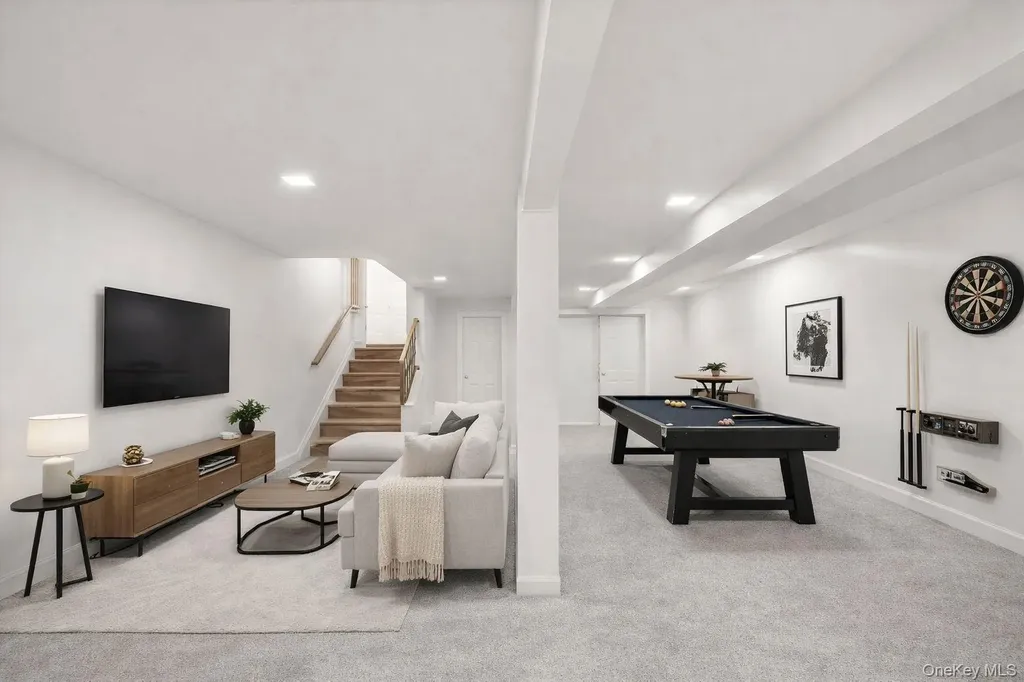 1641 Hone Avenue Bronx NY 10461