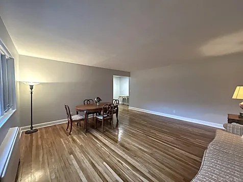 70 Lawrence Court White Plains NY 10603