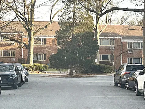 70 Lawrence Court White Plains NY 10603