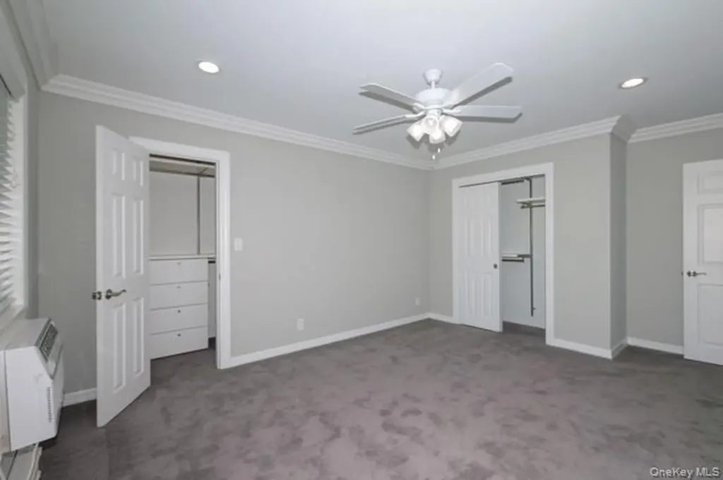 1 Williams Boulevard Lake Grove NY 11755