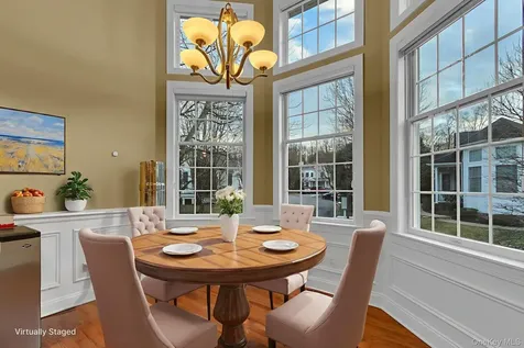 2 Bethpage Court Cortlandt Manor NY 10567